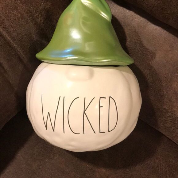 NIB Rae Dunn wicked gnome
